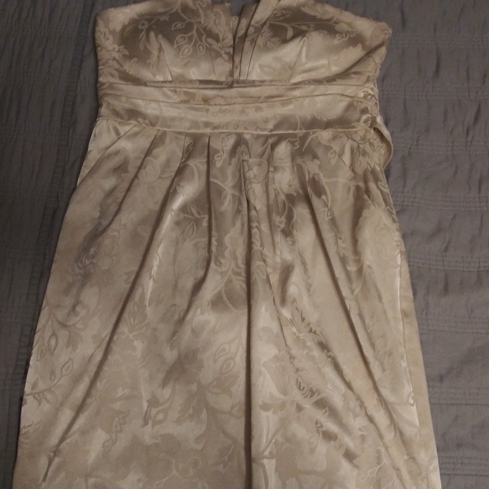 Strapless dress